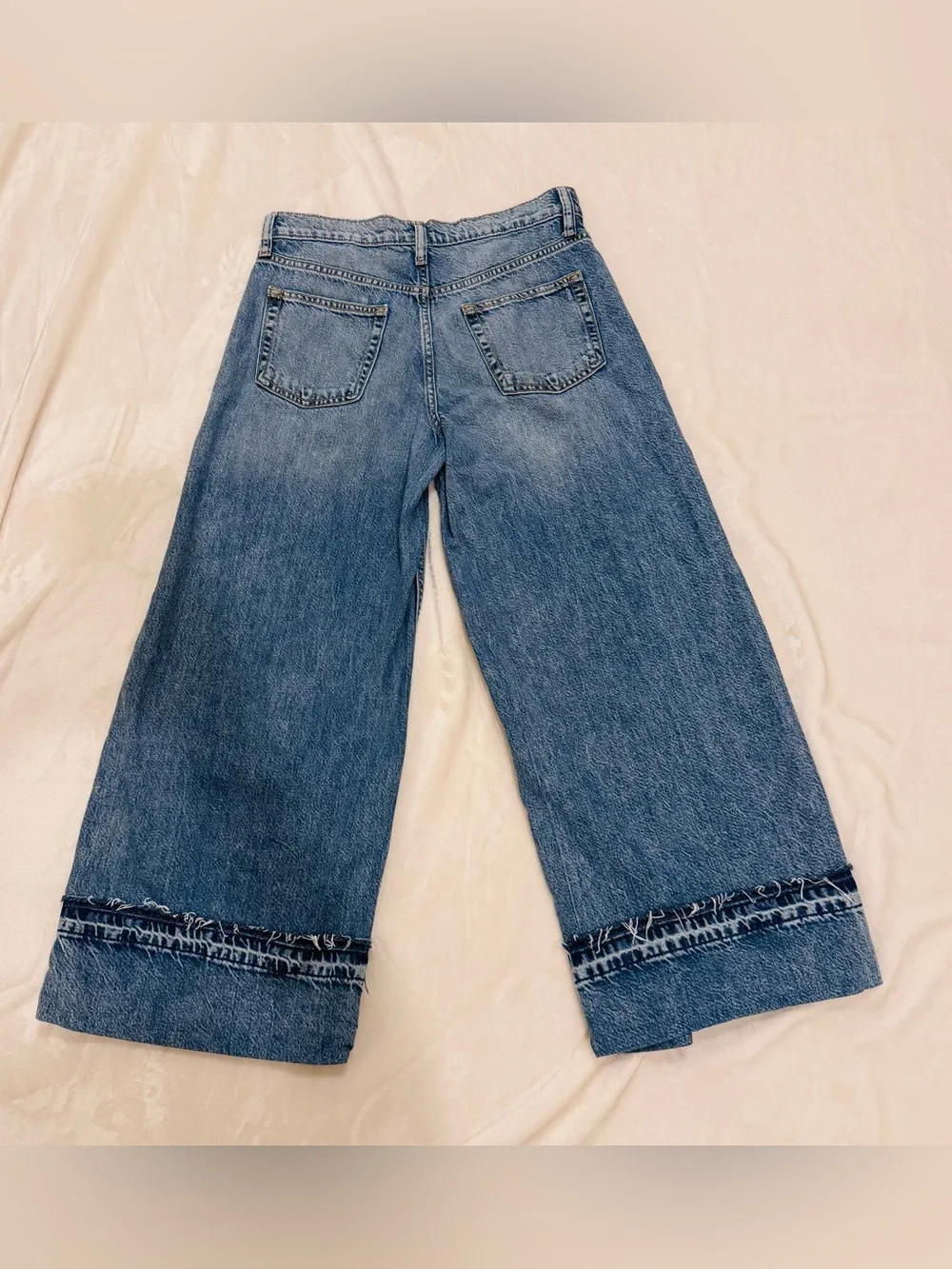 GAP Baggy Mid Rise Wide-Leg Sailor style  Denim Jeans in Light Blue, Size 4P/27 - Picture 2 of 7